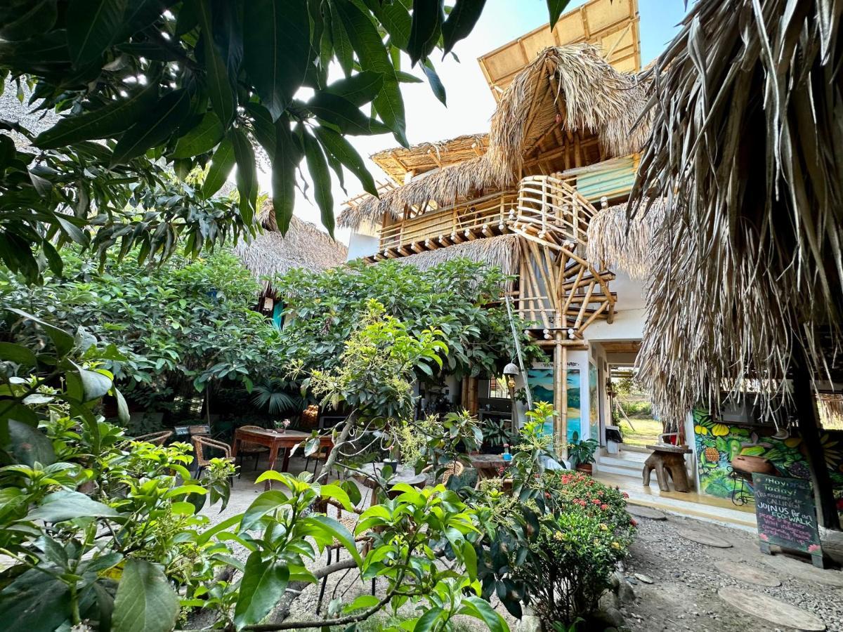 Bella Flor Hostel Palomino Eksteriør billede