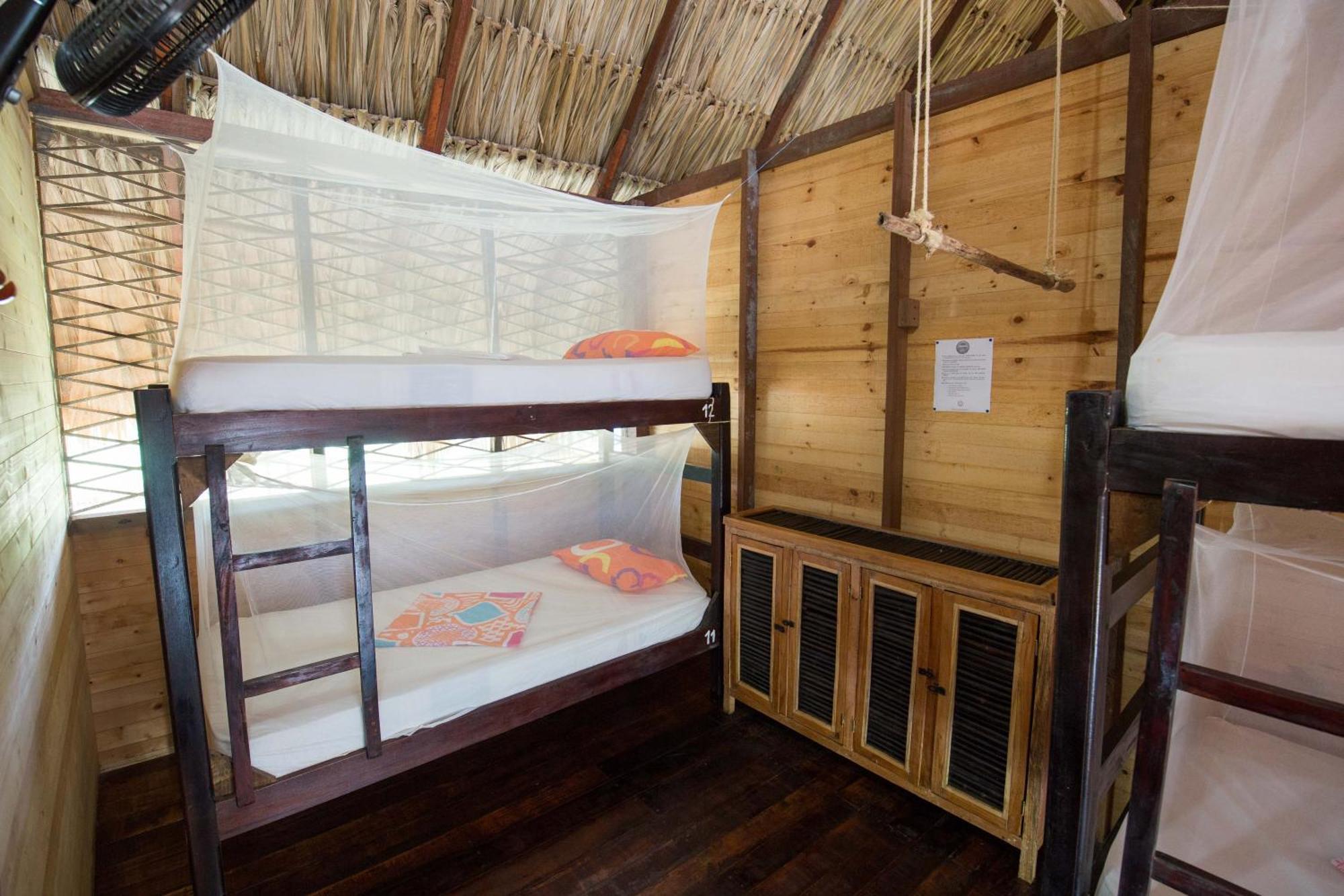 Bella Flor Hostel Palomino Eksteriør billede